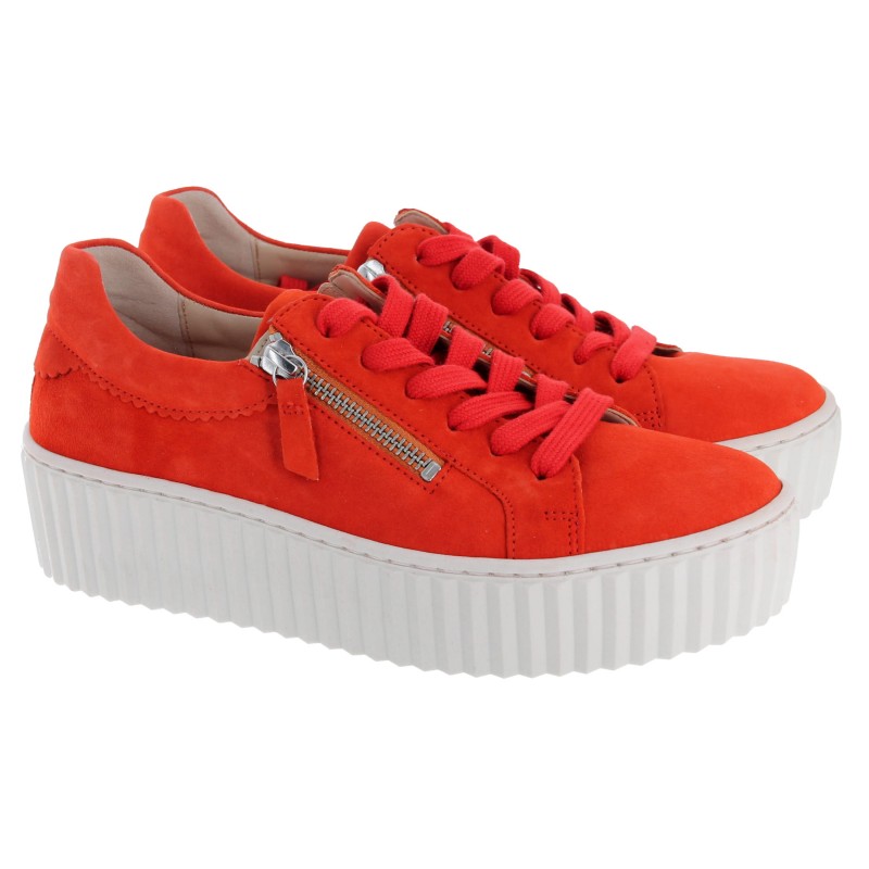 Dolly 43.200 Trainers in Pumpkin Suede