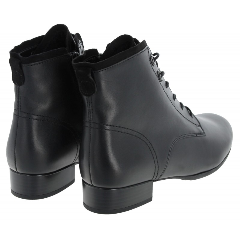 Boat 32.715 Ankle Boots - Black Leather