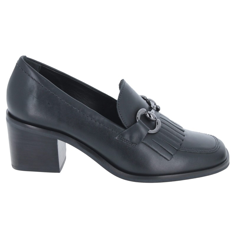 Golden Boot Forestina 78006 Heeled Loafers - Black Leather