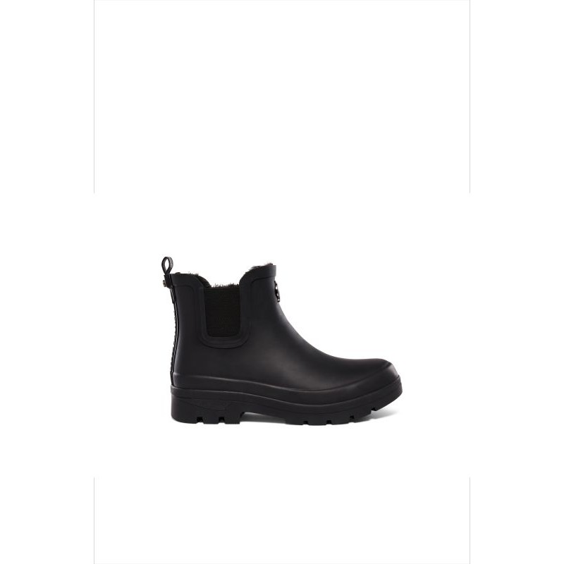 Sherpa Lined Chunky Chelsea Wellington - Black Sherpa Lined Chunky Chelsea Wellington - Black