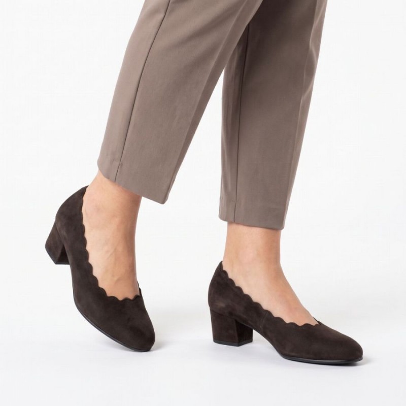 Gigi 3006.01 Shoes - Mocca Suede