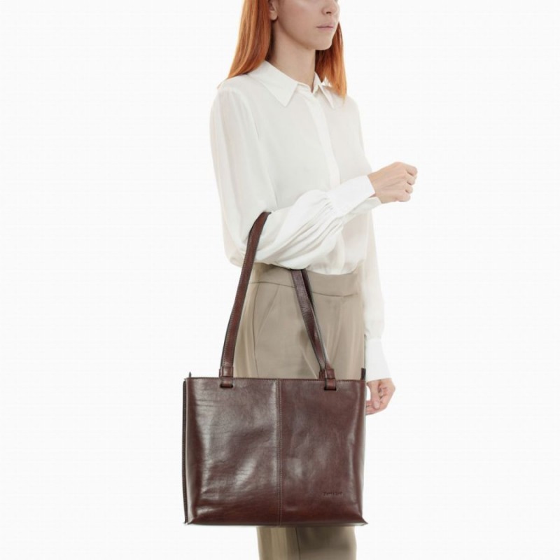 9403023 Shoulder Bag - Brown Leather 9403023 Shoulder Bag - Brown Leather