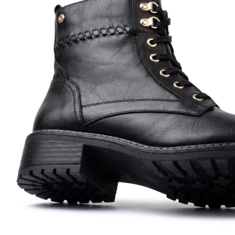 Medina W0D-8672 Lacde-Up Ankle Boots - Black Leather