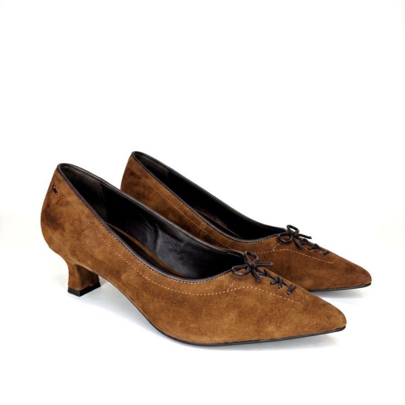 22352 Court Shoes - Cognac Comb Suede