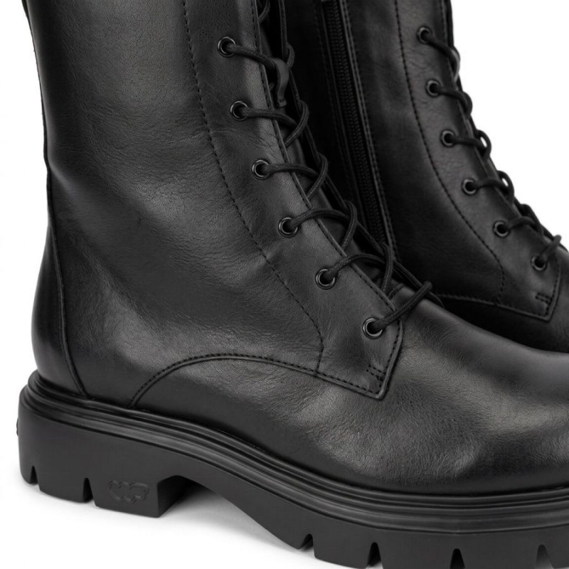 Bones 13 A-4313 Ankle Boots - Black Leather